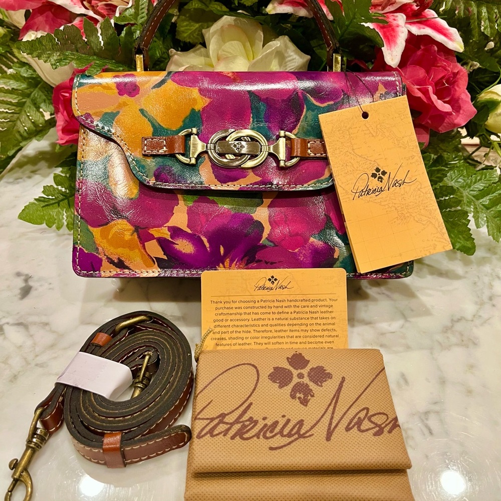 Patricia Nash Crossbody purse from the Blooming Romance Collection.